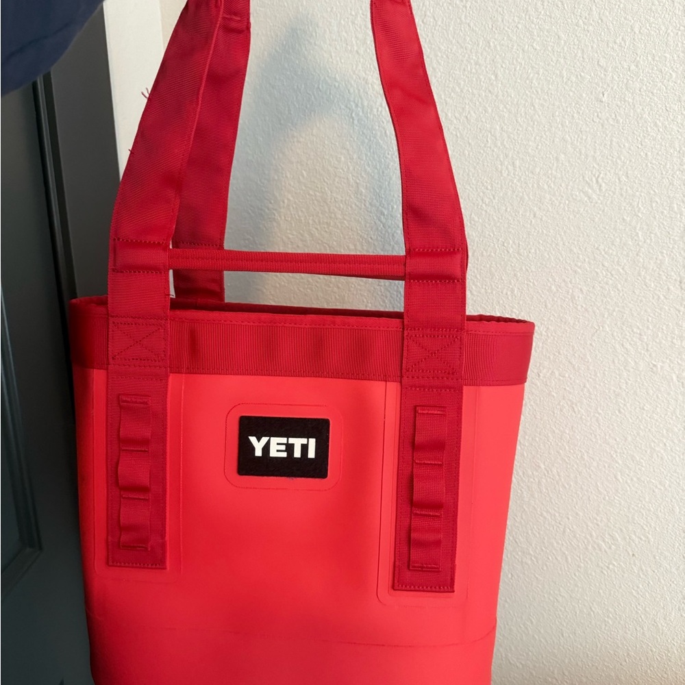 YETI CAMINO 20 BAG